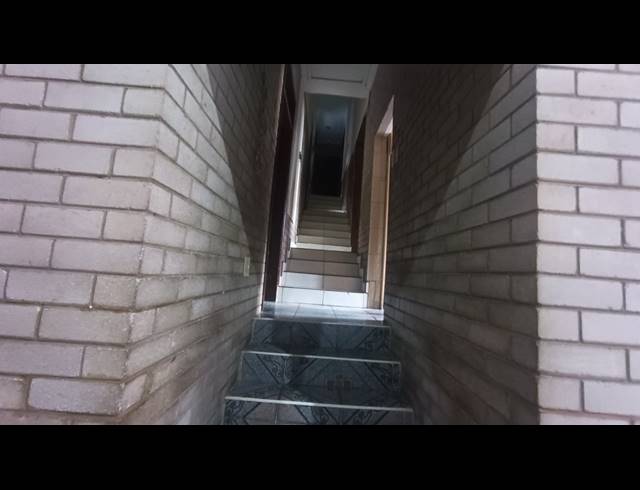 4 BEDROOM HOUSE FOR SALE IN KHARWASTAN